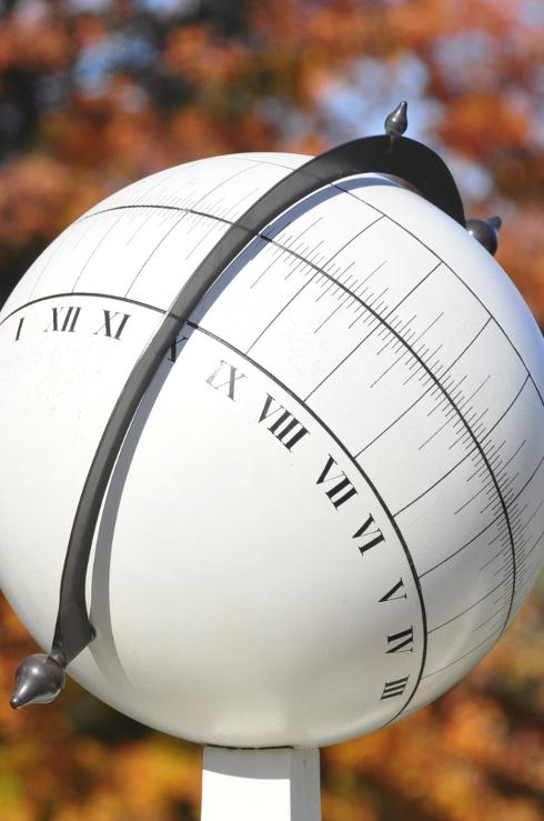 Spherical Sundial Spherical Sundial